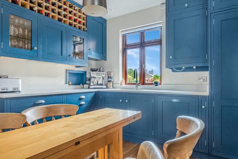 2 Ash Drive, Warton, Carnforth, LA5 9PU