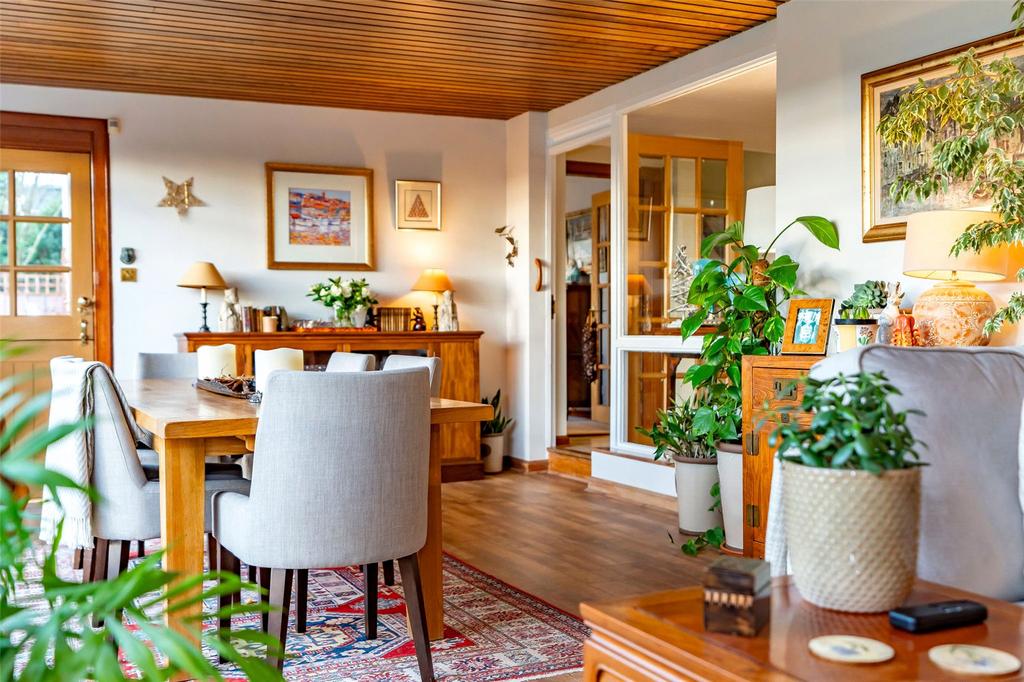 Dining Rm