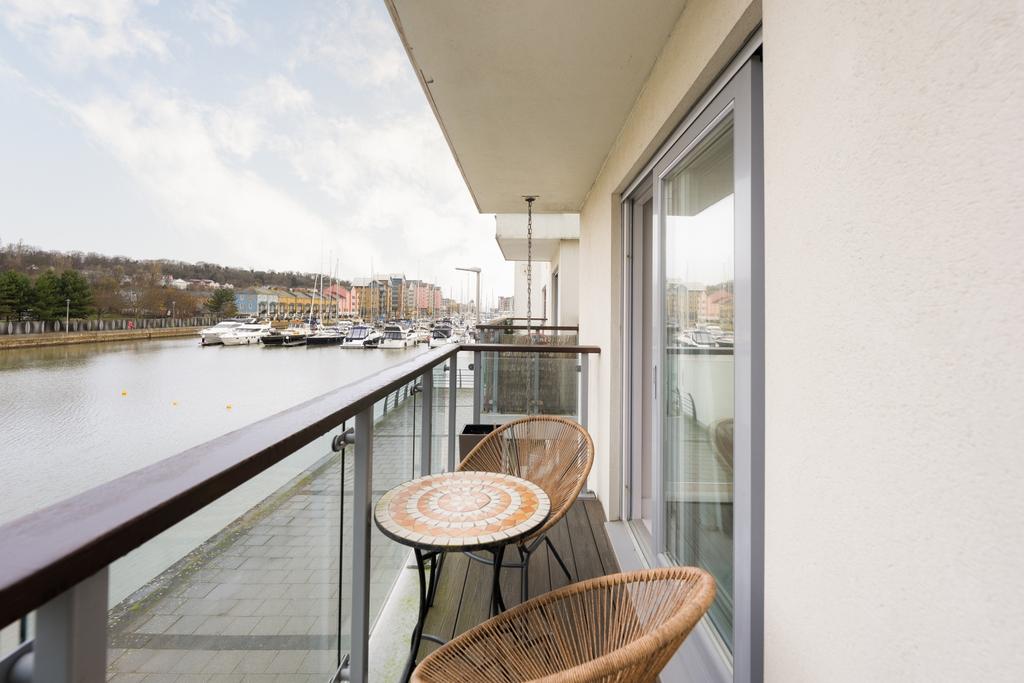 First floor balcony view