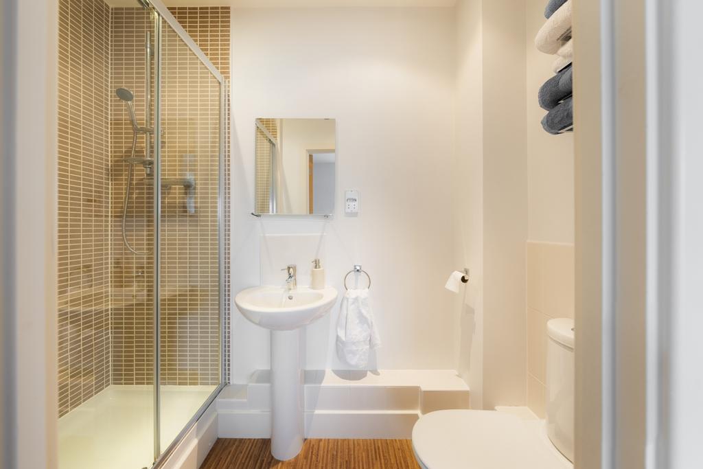 Ensuite 2