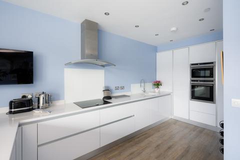 22 Martingale Way, Portishead, Bristol, BS20 7AW
