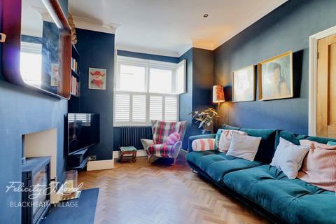 5 Ronver Road, London, SE12 0NR