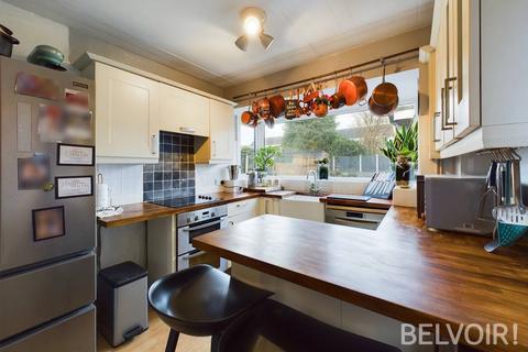 30 Earlsbrook Drive, Stoke-on-trent, ST4 8DL