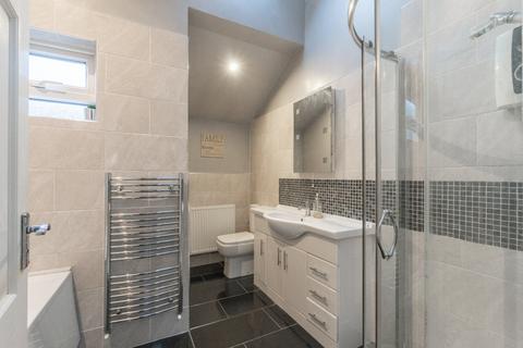 42 Barrs Road, Cradley Heath, B64 7HG