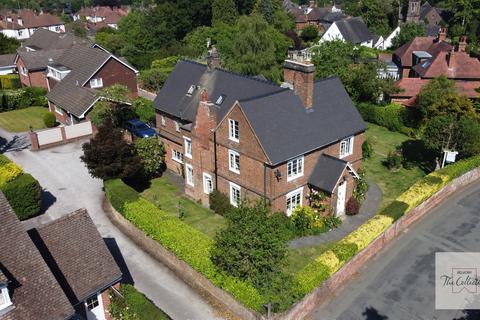 7 bedroom detached house for sale - Congreve Close, Walton on the Hill, Stafford, ST17