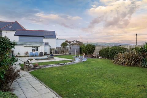 4 bedroom bungalow for sale - Coastal, Cedar Hatch, Ynyslas