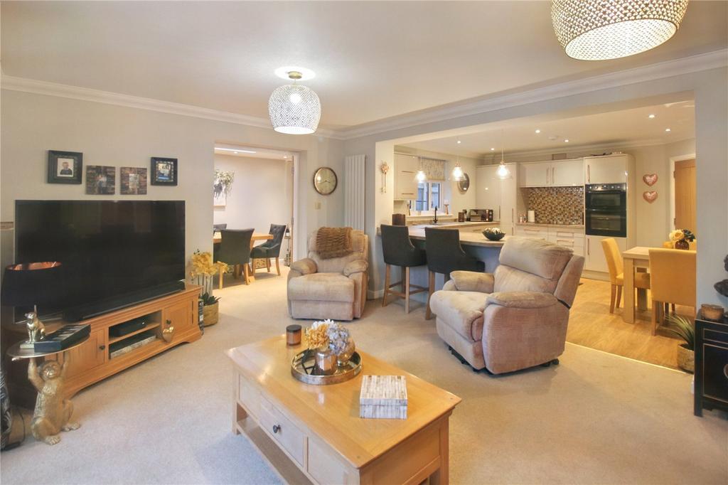 Gowing Road, Hellesdon, Norwich, Norfolk, NR6 3 bed bungalow for sale £425,000