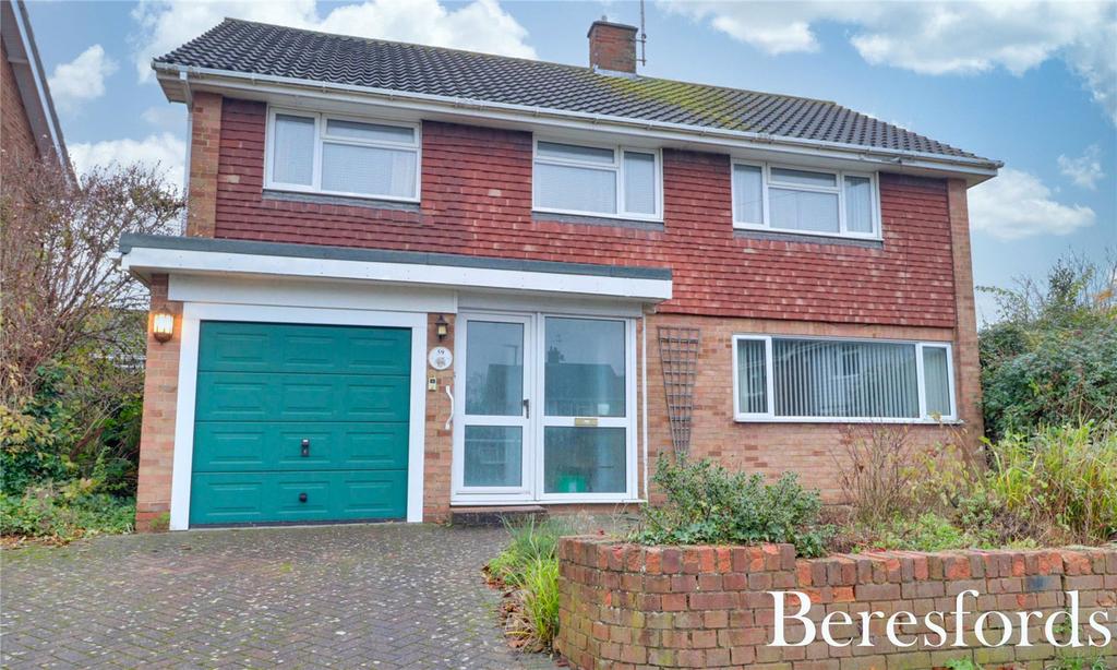 The Paddocks, Ingatestone, CM4 4 bed detached house for sale £750,000