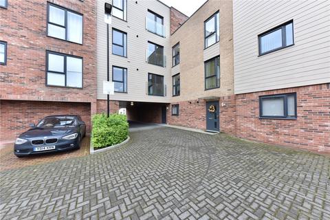 2 bedroom apartment for sale, Station Hill, Bury St. Edmunds, Suffolk, IP32