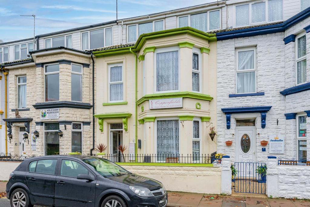Trafalgar Road, Great Yarmouth, NR30 10 bed terraced house for sale £275,000