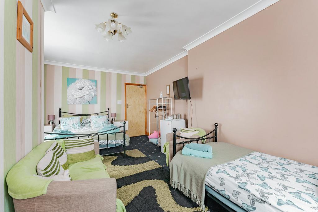 Trafalgar Road, Great Yarmouth, NR30 10 bed terraced house for sale £