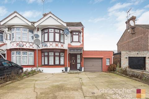 3 bedroom semi-detached house for sale, Ordnance Road, Enfield, Greater London, EN3 6BW