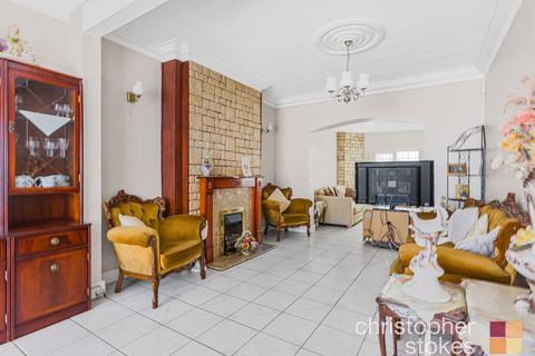 3 bedroom semi-detached house for sale, Ordnance Road, Enfield, Greater London, EN3 6BW