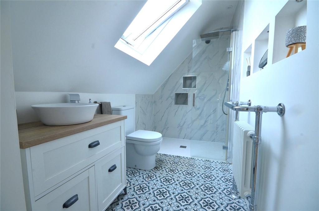 Ensuite