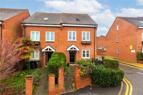 4 bedroom semi-detached house for sale, Pegasus Place, St. Albans, Hertfordshire