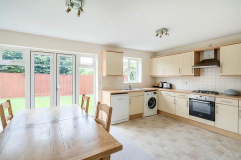 4 bedroom semi-detached house for sale - Minot Close, Malmesbury, Wiltshire, SN16