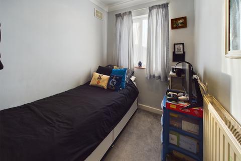 16 Brunswick Road, Bexleyheath, DA6 8EN