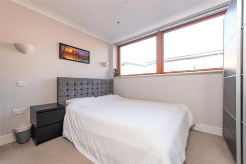 2 bedroom apartment for sale, Kilburn Lane, London, W10