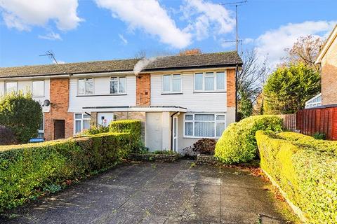 2 bedroom end of terrace house for sale, Silkham Road, Oxted RH8