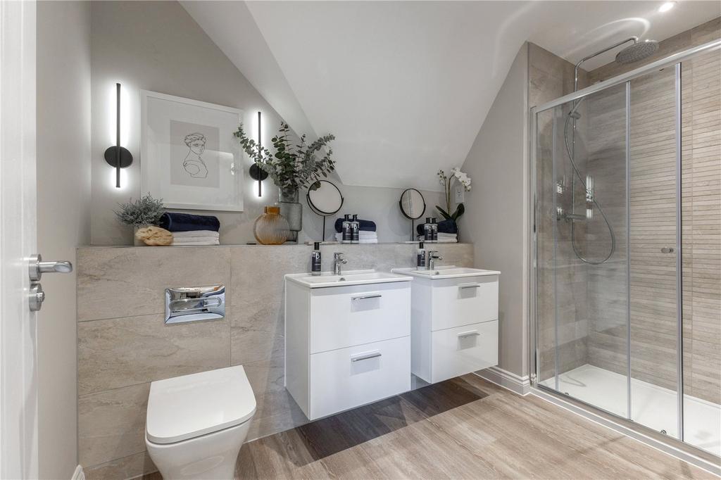 Bedroom 1 En-Suite