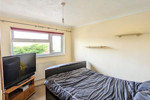 140 Christopher Crescent, Poole, BH15 3HJ