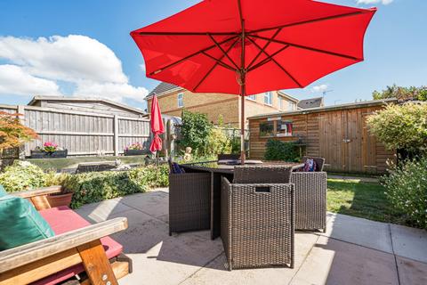 62 Yeates Drive, Kemsley, Sittingbourne, ME10 2PW