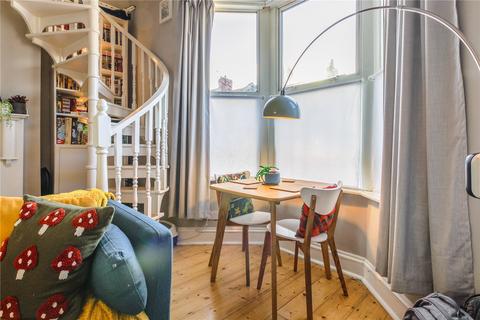 7b Luckwell Road, Bristol, BS3 3EL