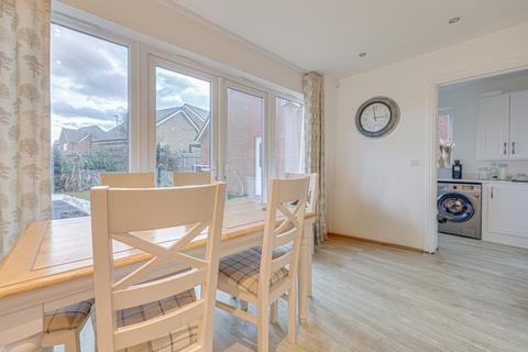 65 Bebington Drive, Langdon Hills, Basildon, SS16 5JZ