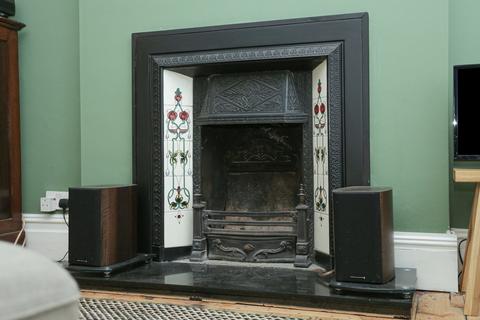 30 Approach Road, Margate, CT9 2AS