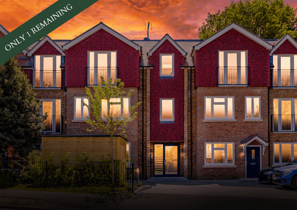 Limpsfield Road, Warlingham CR6 2 bed apartment for sale £495,000