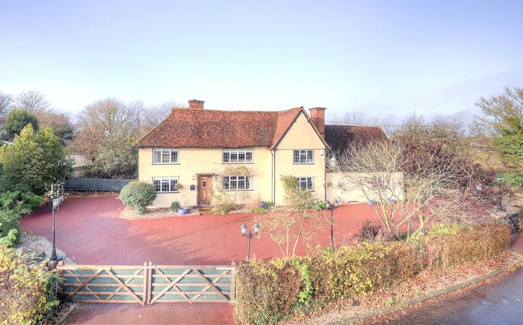 Canfield Road, Takeley, CM22 4 bed detached house for sale £875,000
