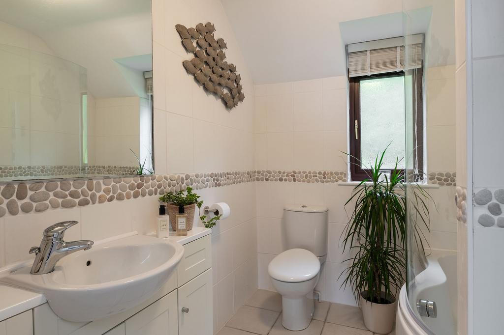 Bathroom,Thatcher Heights,Torquay,Devon