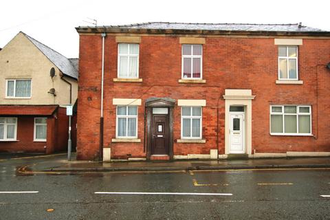 1 bedroom duplex for sale, 196 & 196a Redlam, Blackburn