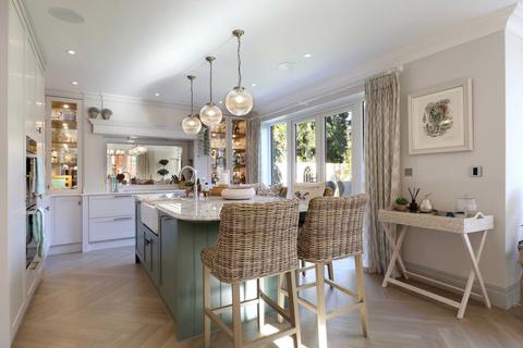 5 bedroom detached house for sale, Ledborough Gate, Beaconsfield, HP9