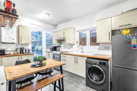 70 Fernthorpe Road, London, SW16 6DR