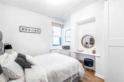 70 Fernthorpe Road, London, SW16 6DR