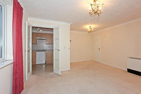 1 bedroom apartment for sale, Bell Road, Sittingbourne, Kent, ME10