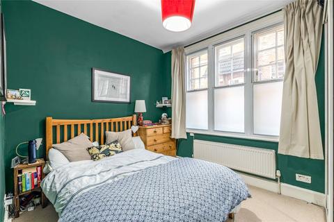 2 bedroom flat for sale, Thrale Road, Furzedown, SW16
