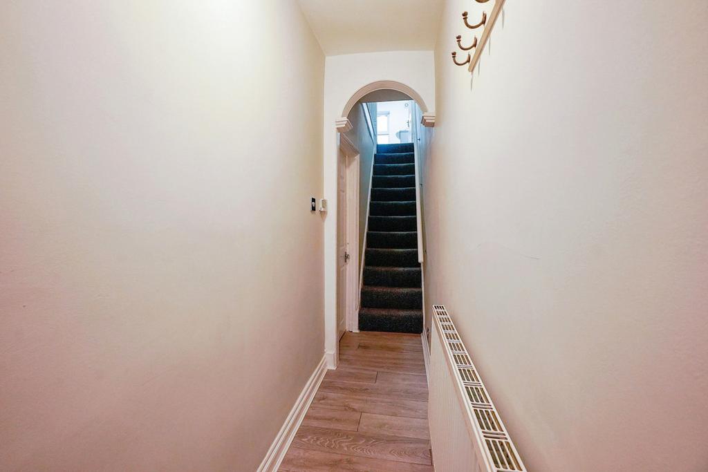 Somerset Street, Northampton, NN1 2 bed terraced house for sale £190,000