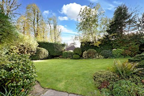5 bedroom detached house for sale - Church Road, Cookham, SL6
