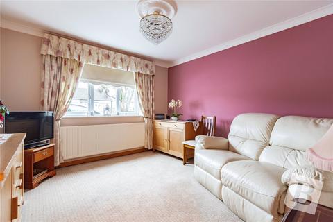 2 Allen Road, Rainham, RM13 9JS