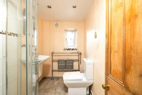 4 Foxcote Road, Bristol, BS3 2BZ