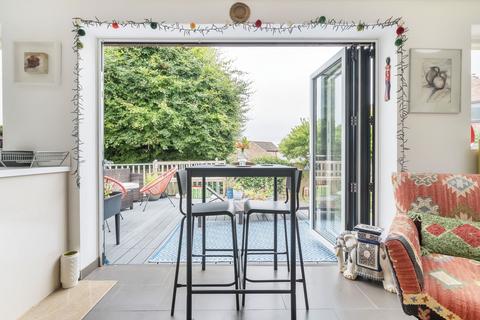 14 Rooks Down Road, Winchester, SO22 4LT