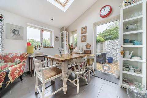 14 Rooks Down Road, Winchester, SO22 4LT