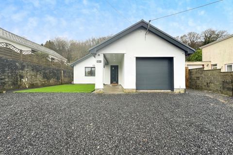 3 bedroom bungalow for sale - Bethesda Road, Ynysmeudwy, Pontardawe, Swansea, West Glamorgan, SA8
