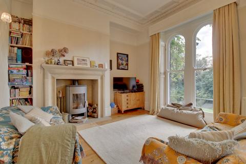 4 bedroom house for sale, Knott Lane, Rawdon, Leeds, West Yorkshire, LS19