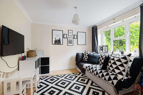 Oak Lodge Harvel Road, Meopham, Gravesend, DA13 0RN