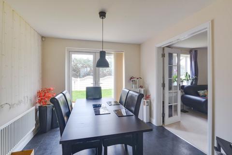 149 Moyle Park, Hilperton, Trowbridge, BA14 7UE