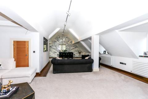 3 bedroom penthouse for sale, Apartment 8 Norcliffe Hall