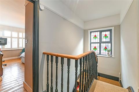 7 Browning Road, Worthing, BN11 4NS